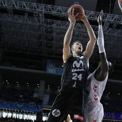 Ondrej Balvin estará fuera lo que resta de temporada por lesión