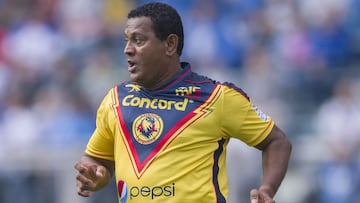Antonio Carlos Santos: “América se ha equivocado en sus fichajes”