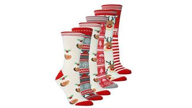 Ropa navide?a: jerseys, vestidos, pijamas, calcetines... Todo lo que necesitas para vestir en estas fechas