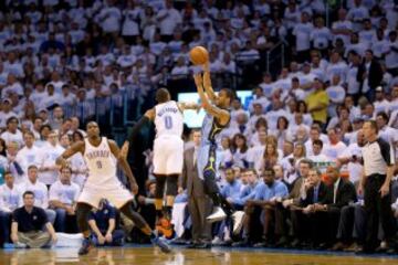 Courtney Lee, lanza a canasta. 