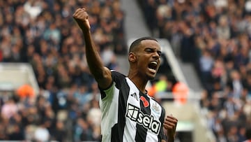 Alexander Isak’s 12th minute-strike was enough for the Magpies to record their fourth win of the campaign. Defeat means Arsenal fall of the pace in the top part of the table.