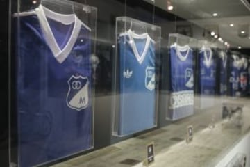 Camisetas de Millonarios