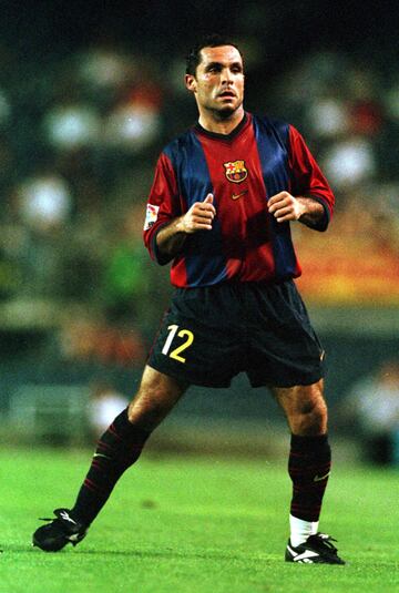 Jugó en el Barcelona desde 1993 a 2002
