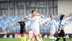 Esther celebra uno de sus goles ante el Alavés.