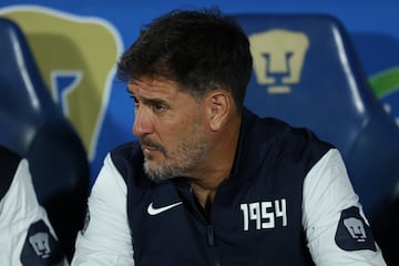    Gustavo Lema head coach of Pumas during the 8th round match between Pumas UNAM and Puebla as part of the Liga BBVA MX, Torneo Apertura 2024 at Olimpico Universitario Stadium on September 17, 2024 in Mexico City, Mexico.