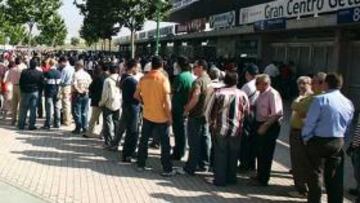 <b>EXPECTACIÓN. </b>En las próximas horas se espera que las taquillas del Coliséum tengan trabajo para vender las entradas que quedan.
