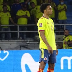 Hinchas incluyen a Cuadrado en el XI ideal de la fecha 14
