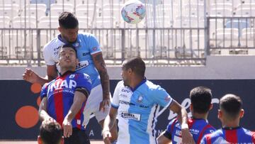 Iquique perdona y se hunde