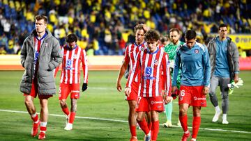 Soccer Football - LaLiga - Las Palmas v Atletico Madrid - Estadio Gran Canaria, Las Palmas, Spain - April 19, 2025 Atletico Madrid's Rodrigo Riquelme looks dejected after the match REUTERS/Borja Suarez