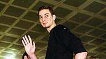 HORA CERO. La aventura americana empezó ya para Gasol.