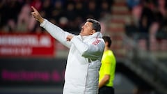 Ex entrenador de Chivas es nuevo director técnico del Ajax tras despido de Fred Grim