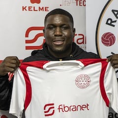 Drenthe vuelve a España para fichar por un Tercera