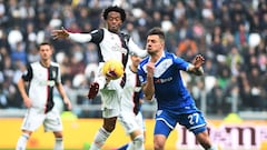 Juan Cuadrado durante el partido entre Juventus y Brescia por Serie A.