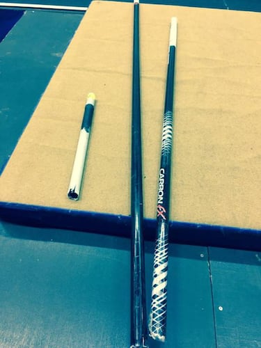 Lisek parte su pértiga, cae y se hace unas aparatosas heridas