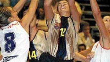 <b>CAMPEONAS.</B> Las valencianas se tomaron cumplida venganza.