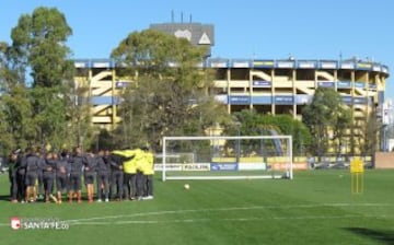 Independiente Santa Fe suma dos días de entrenamiento en Buenos Aires y se pone a punto para enfrentar a River Plate el Jueves en la Recopa Sudamericana.