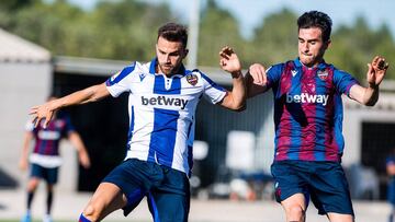 Levante: Paco López no da pistas de cara al derbi ante el Valencia
