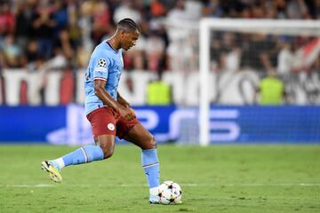 Akanji slotted in well on his Manchester City debut in Seville.