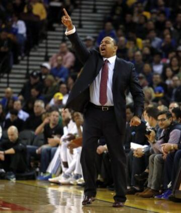 El entrenador de los Golden State Warriors, Mark Jackson, logró anoche su victoria 100 con su equipo.