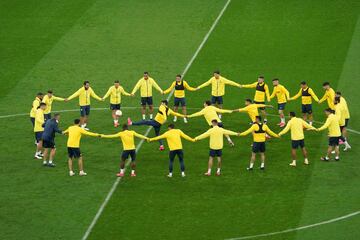 Los jugadores en el Gdansk Stadium.