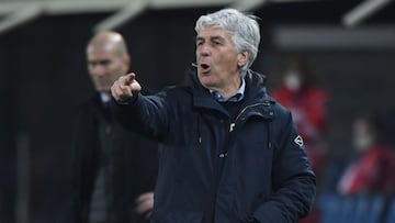 Soccer Football - Champions League - Round of 16 First Leg - Atalanta v Real Madrid - Stadio Atleti Azzurri, Bergamo, Italy - February 24, 2021 Atalanta coach Gian Piero Gasperini REUTERS/Alberto Lingria