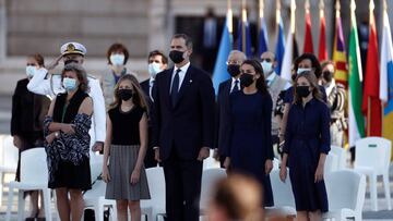Espa?a homenajea a las v¨ªctimas del coronavirus: "No est¨¢n solos"