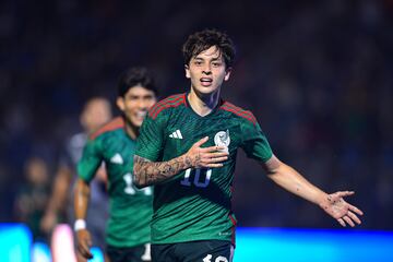  Jordan Carrillo celebrates his goal 1-1 of Mexico during the game El Salvador vs Mexico (Mexican National Team), corresponding to Group A of Mens Soccer at the Central American and Caribbean Games San Salvador 2023, at Las Delicias National Stadium, on July 02, 2023.

<br><br>

Jordan Carrillo celebra su gol 1-1 de Mexico durante el partido El Salvador vs Mexico (Seleccion Nacional Mexicana), correspondiente al Grupo A del Futbol Masculino en los Juegos Centroamericanos y del Caribe San Salvador 2023, en el Estadio Nacional Las Delicias, el 02 de Julio de 2023.