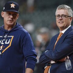 A.J. Hinch y Jeff Lunhow saldarían su deuda si no se juega en 2020