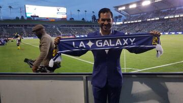 Uno de los históricos en Guatemala, jugó para: LA Galaxy, D.C. United, FC Dallas, Toronto y Philadelphia Union. Ganó una liga, dos Supportes Shield y una US Open Cup.