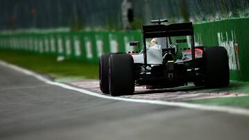 Fernando Alonso con el McLaren Honda de 2016.