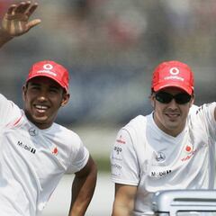 Los británicos eligen a Alonso