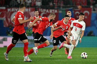 Arda Güler fue una pesadilla para la defensa austriaca. 
 