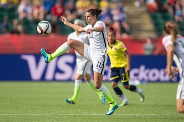 Lloyd ante Colombia en el partido por los octavos de final de Canadá 2015.