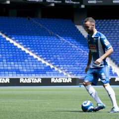 El ‘polifuncional’ Darder le abre nuevas vías a Quique