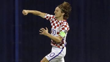 Croacia: Modric y Rakitic y variantes notables en ataque