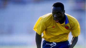 Su gol en el Mundial de Italia 1990 se cantó en Colombia como ningún otro. Estuvo en 3 mundiales. Pasó fuzgamente por el Real Madrid de Jorge Valdano, pero fue ídolo en Brasil, donde consiguió el Mundial de Clubes con Corinthians.