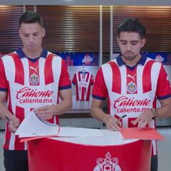 Óscar Whalley y Ricardo Marín podrían debutar con Chivas este miércoles