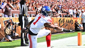Things are looking up in New York after the Giants’ rookie put on a show on Sunday, making NFL history in the process with an impressive performance in the win.