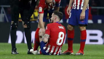 Saúl se marchó lesionado.