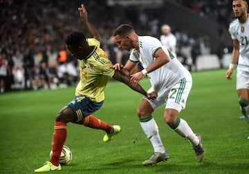 La Selección Colombia cayó goleada ante Argelia en el amistoso que se disputó en Lille. Mahrez fue la gran figura del partido al marcar doblete. 