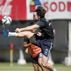 Ben Brereton, un tema aparte: altitud, idioma y tridente de miedo