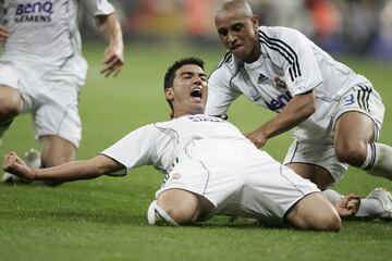 De su etapa en el club blanco siempre se le recordar¨¢ por sus dos goles frente al Mallorca los cuales sirvieron para conseguir la 30? Liga para el Real Madrid.