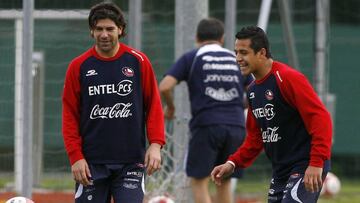 Salas felicita a Sánchez por nuevo récord: "Estoy contento por él"