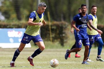 El capitán de la última estrella del Medellín tuvo su primer entrenamiento en su nuevo ciclo con el club y fue presentado ante los medios de comunicación.