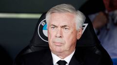 MADRID, SPAIN - SEPTEMBER 11: Coach Carlo Ancelotti of Real Madrid  during the La Liga Santander  match between Real Madrid v Real Mallorca at the Estadio Santiago Bernabeu on September 11, 2022 in Madrid Spain (Photo by David S. Bustamante/Soccrates/Getty Images)