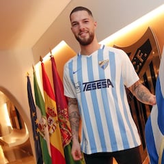 El Málaga hace oficial el fichaje de Tete Morente hasta 2021