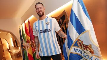El M¨¢laga hace oficial el fichaje de Tete Morente hasta 2021