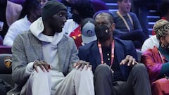 What's the shoe size and height of the biggest NBA stars?