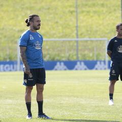 Al Deportivo se le atraganta el final del mercado