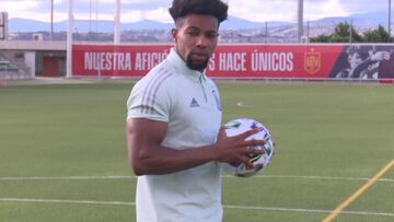 Adama: "No hago pesas y he perdido volumen"